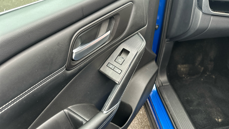 Nissan Qashqai 1.3 DiG-T MH N-Connecta 5dr Petrol Hatchback